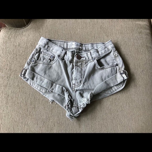 One Teaspoon Khaki Green Cut-Offs Shorts Sz 25 - Picture 6 of 10